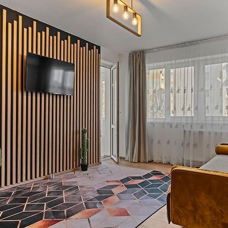 Apartament De Lux Drumul Taberei Букурещ Екстериор снимка