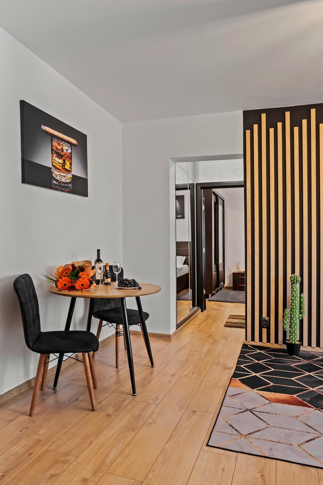 Apartament De Lux Drumul Taberei Букурещ Екстериор снимка